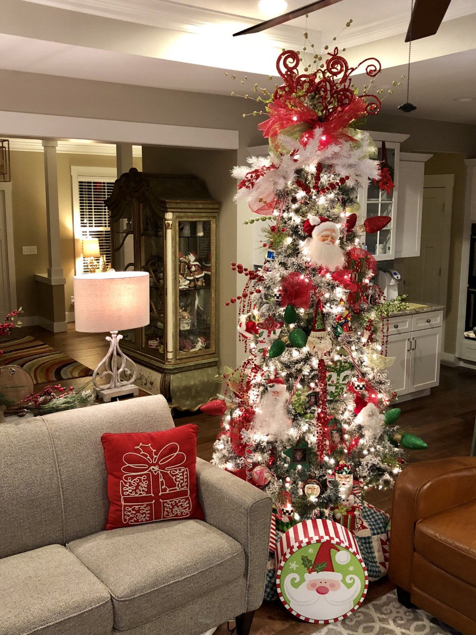 2018 Twelve Days of Christmas Tour: Sandy's Home • MW Designs