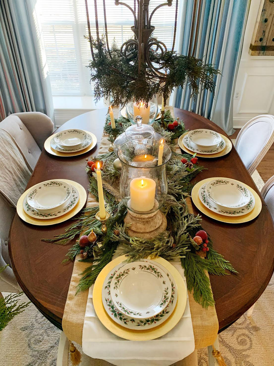 2019 Winter Wonderland Tour: Janine’s Home - MW Designs