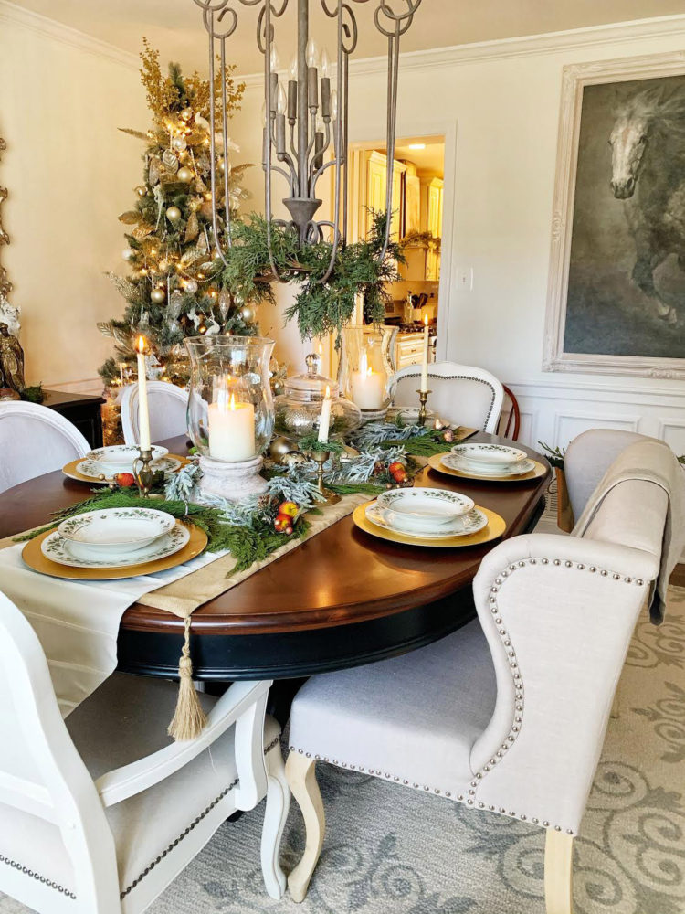 2019 Winter Wonderland Tour: Janine’s Home - MW Designs