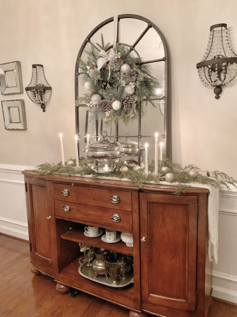 2021 Christmas Home Tour: Lisa's Home